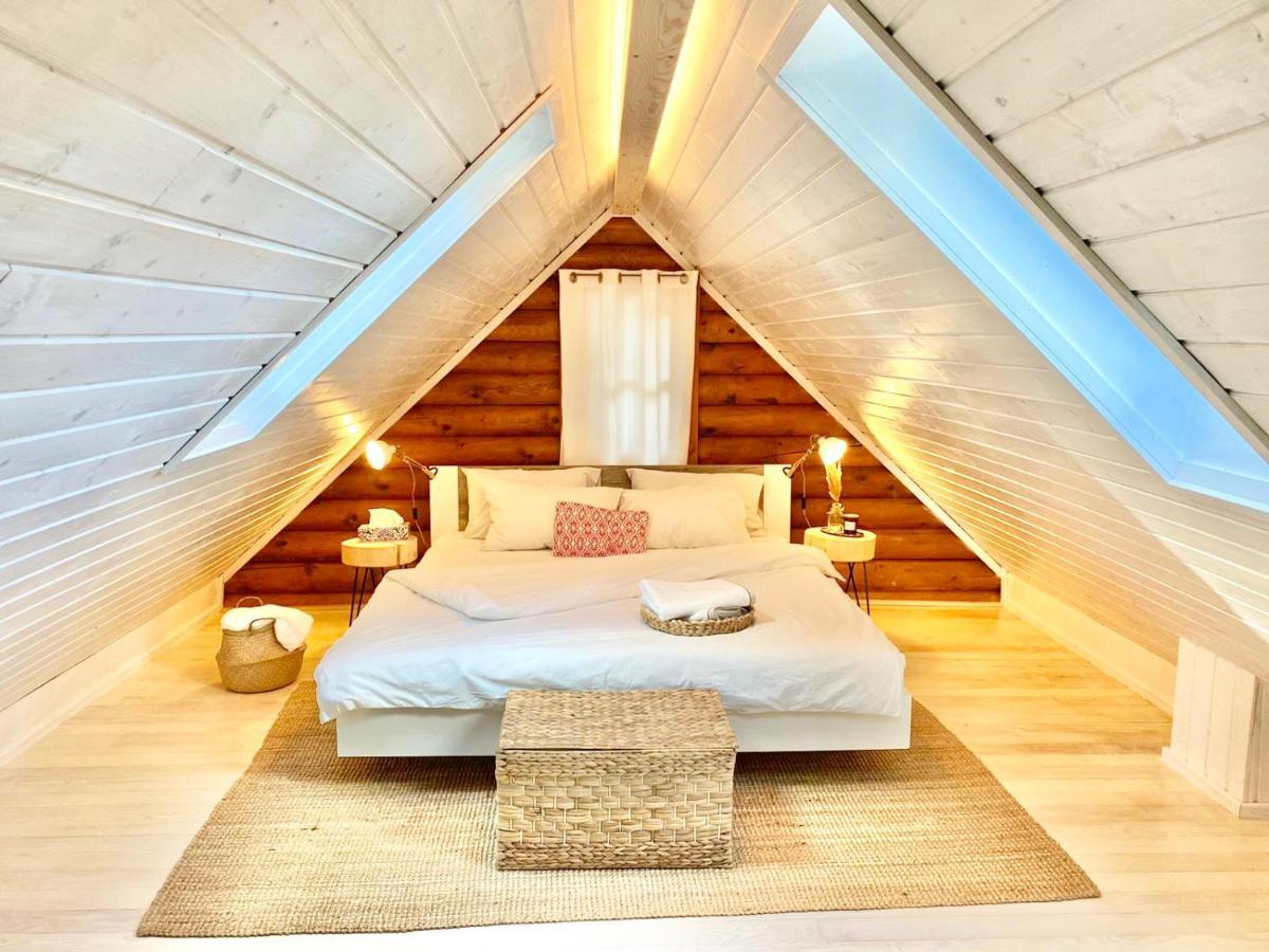 Pine Lodge Hlevci Ngoại thất bức ảnh